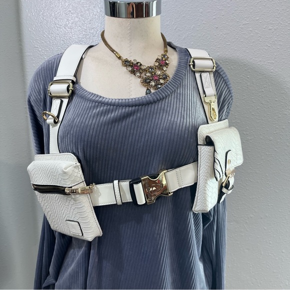 Tote Carry Vegan Leather Backpack
Crocodile Skin - Picture 2 of 16